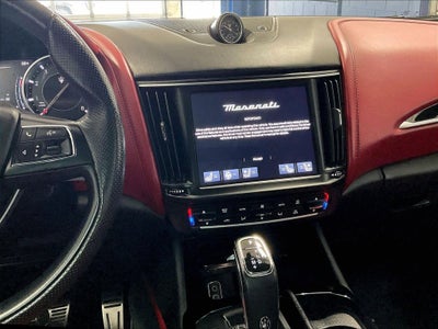 2022 Maserati Levante Modena