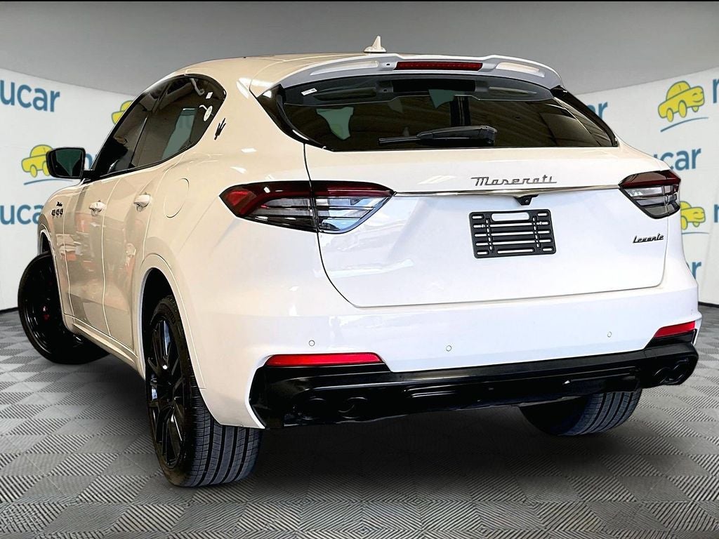 2022 Maserati Levante Modena