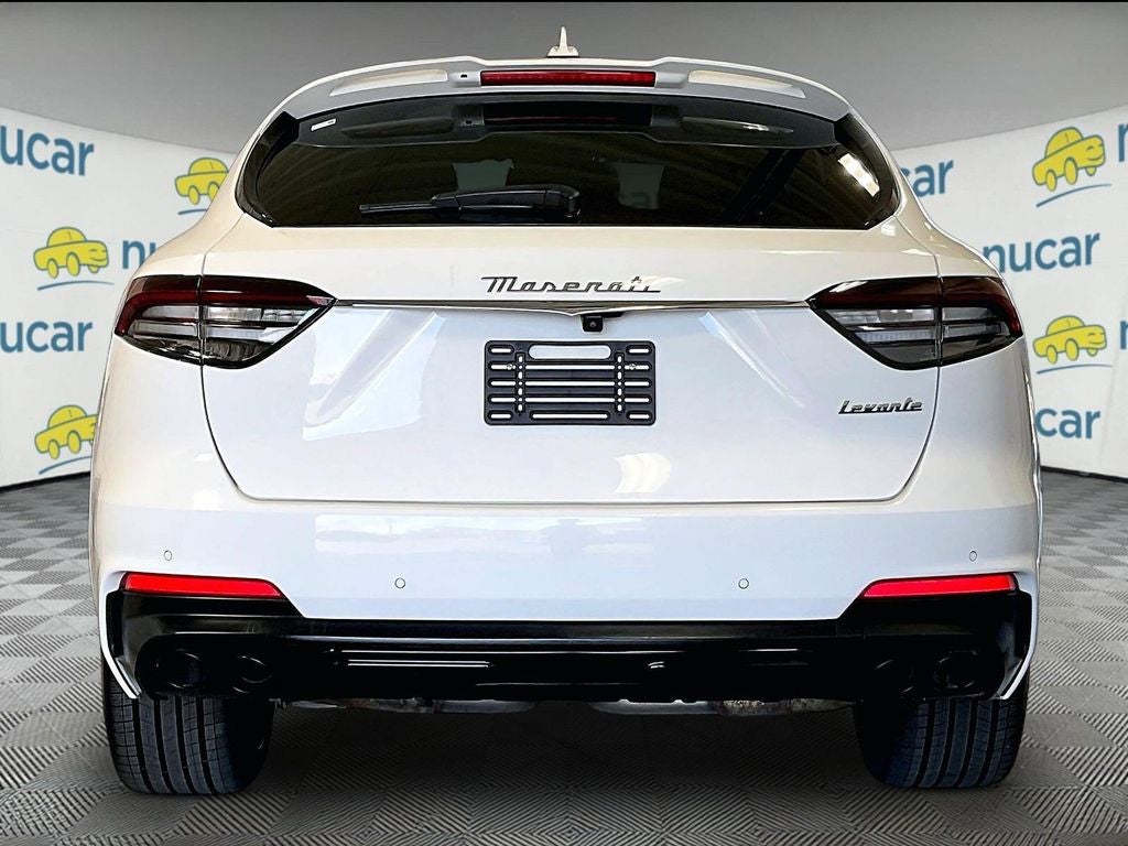 2022 Maserati Levante Modena
