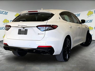 2022 Maserati Levante Modena