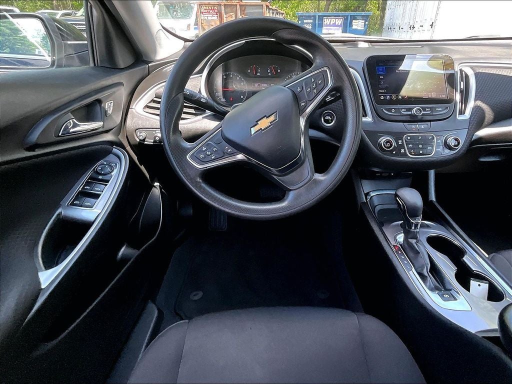 2023 Chevrolet Malibu LT 1LT