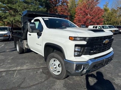 2025 Chevrolet Silverado 3500 HD CC Work Truck