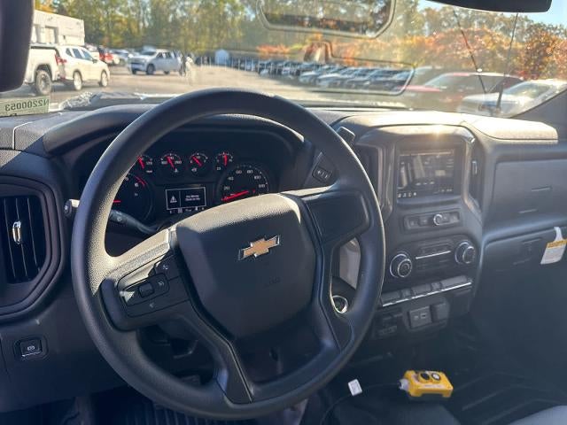2025 Chevrolet Silverado 3500 HD CC Work Truck