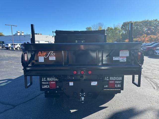 2025 Chevrolet Silverado 3500 HD CC Work Truck