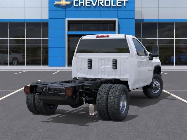 2026 Chevrolet Silverado 3500 HD CC Work Truck