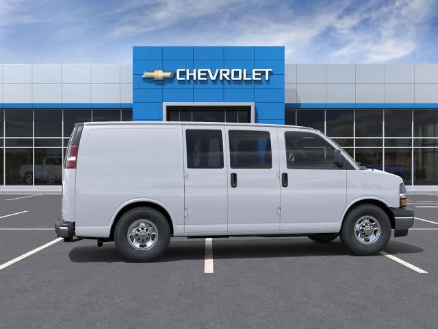 2026 Chevrolet Express Cargo Van RWD 2500 135"