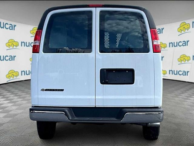 2025 Chevrolet Express Cargo Van RWD 2500 135"