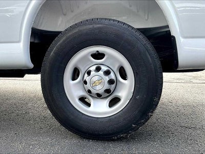 2025 Chevrolet Express Cargo Van RWD 2500 135"