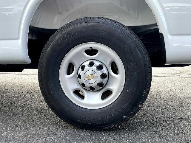 2025 Chevrolet Express Cargo Van RWD 2500 135"
