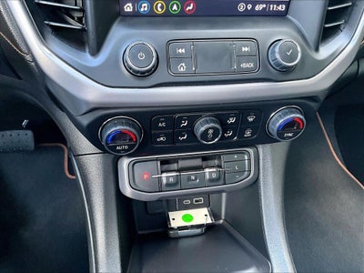 2023 GMC Acadia AT4