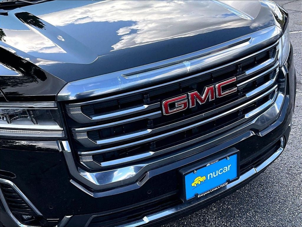 2023 GMC Acadia AT4