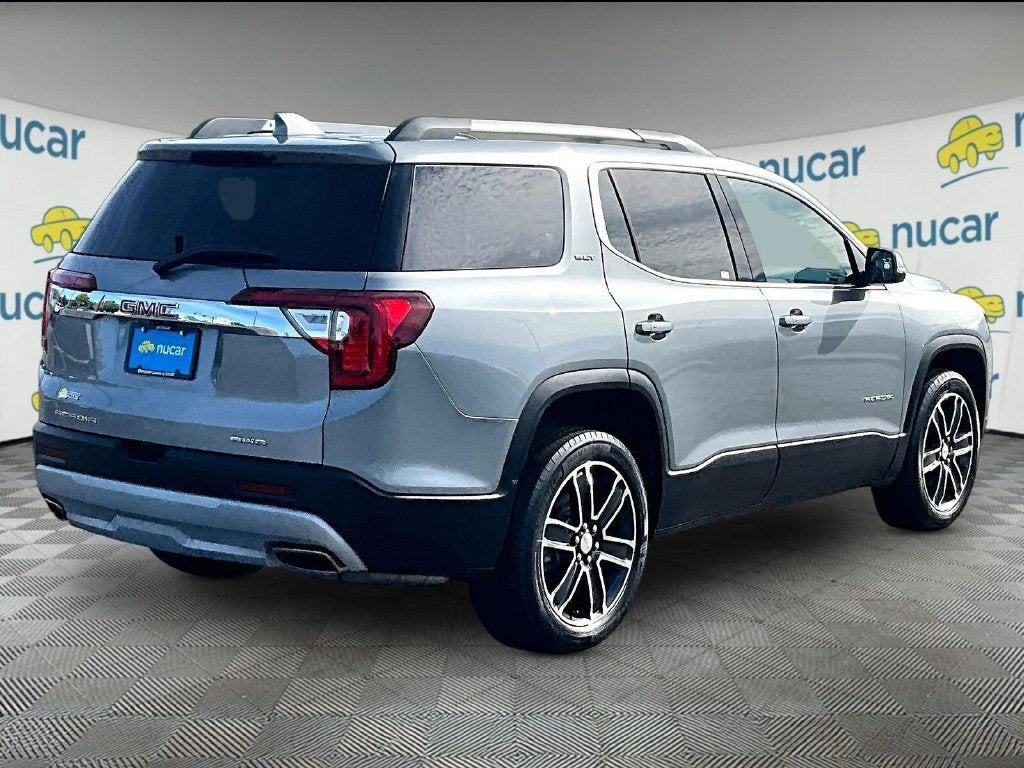 2023 GMC Acadia SLT