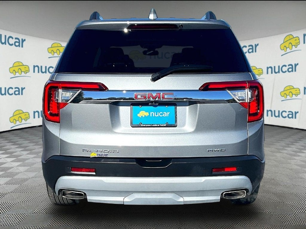 2023 GMC Acadia SLT