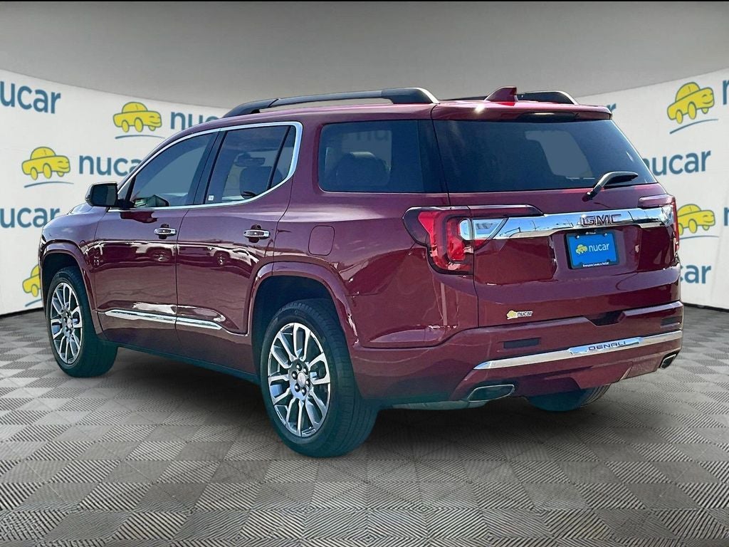 2023 GMC Acadia Denali