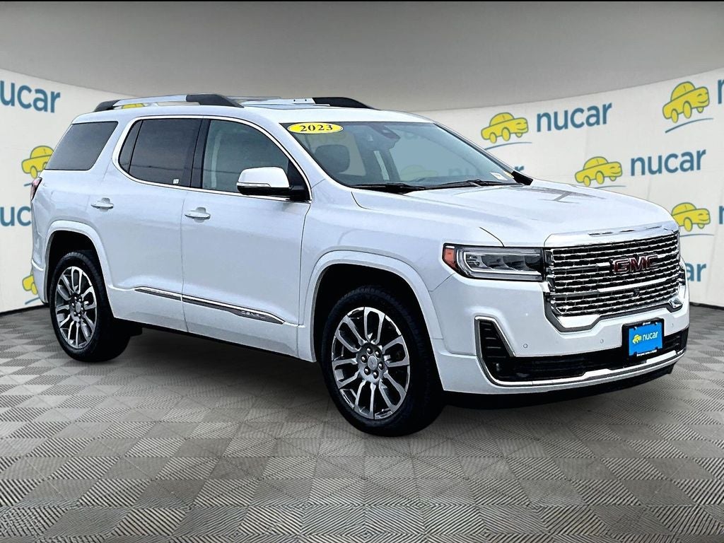 2023 GMC Acadia Denali