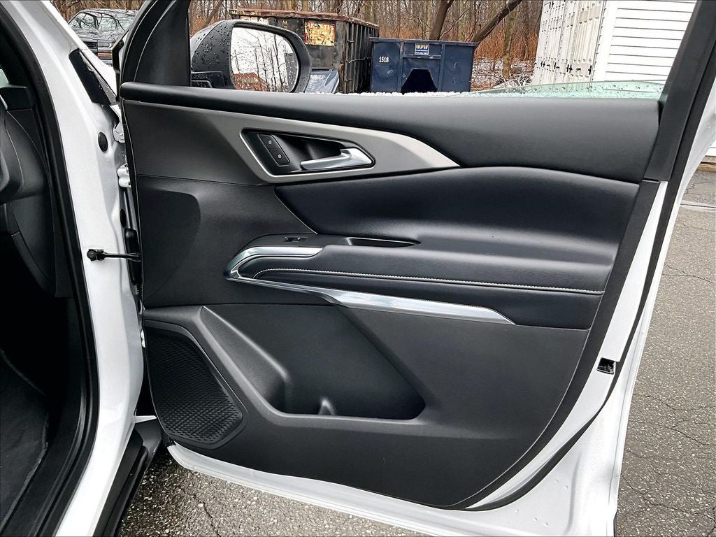 2026 Chevrolet Traverse LT 2LT