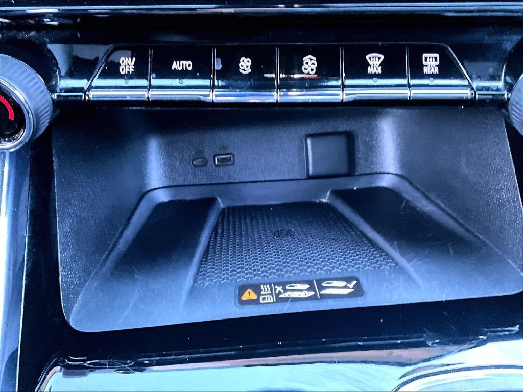 2026 Chevrolet Traverse LT 2LT