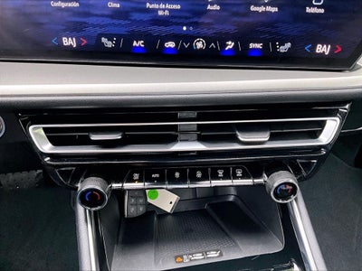 2024 Chevrolet Traverse LT 2LT