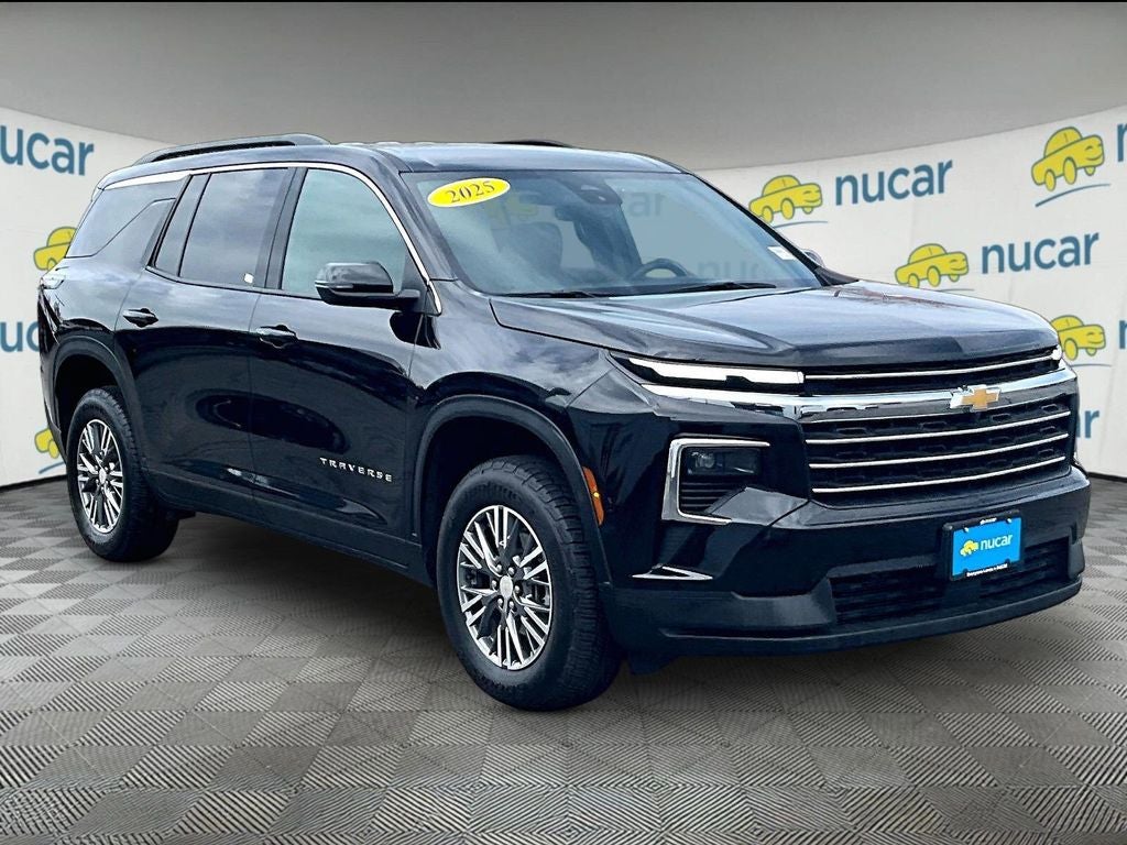 2025 Chevrolet Traverse LT 2LT