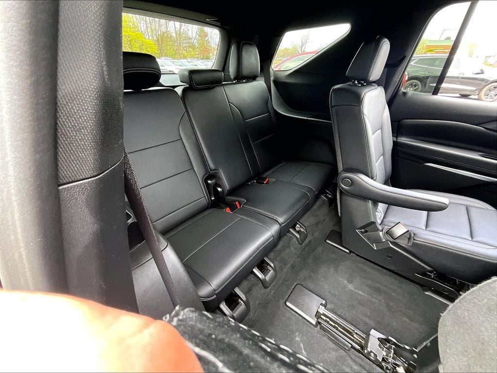 2025 Chevrolet Traverse LT 2LT