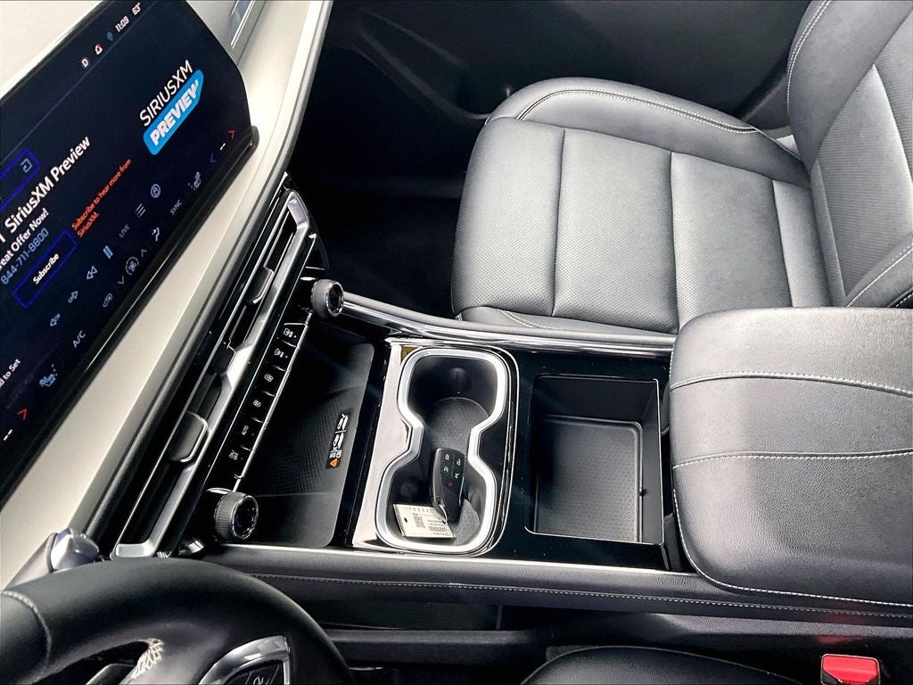 2025 Chevrolet Traverse LT 2LT