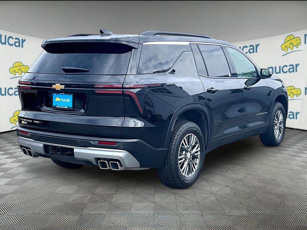 2025 Chevrolet Traverse LT 2LT