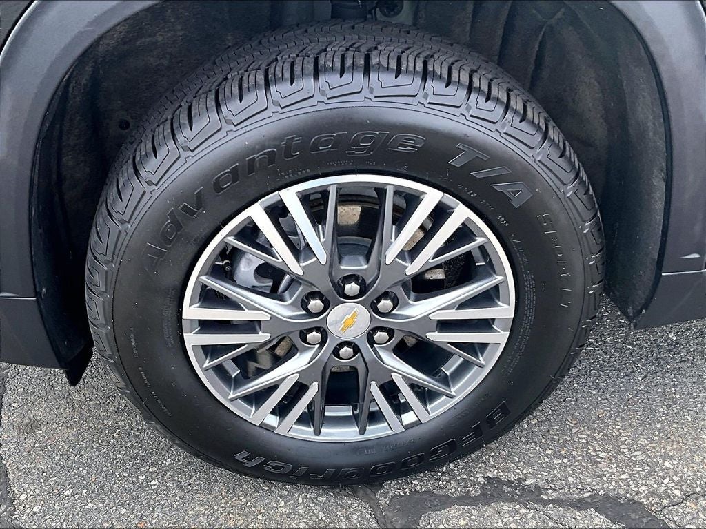 2025 Chevrolet Traverse LT 2LT