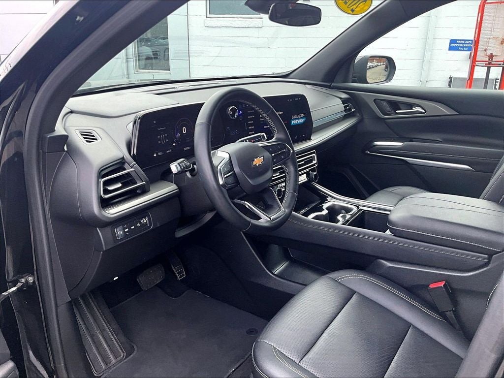 2025 Chevrolet Traverse LT 2LT