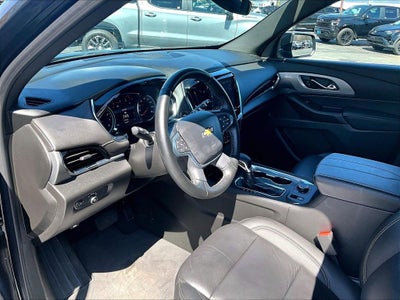 2023 Chevrolet Traverse LT Leather