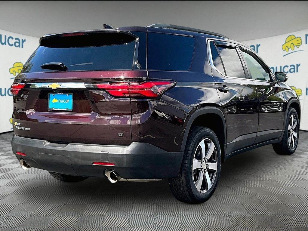 2023 Chevrolet Traverse LT Leather