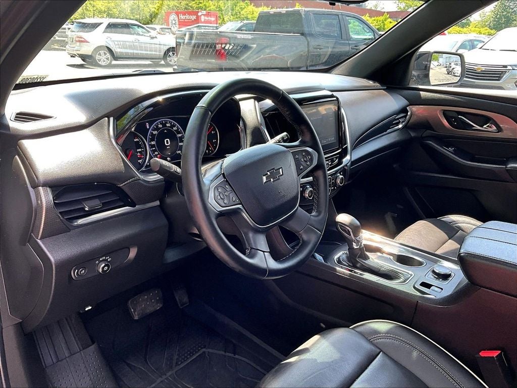 2023 Chevrolet Traverse Premier
