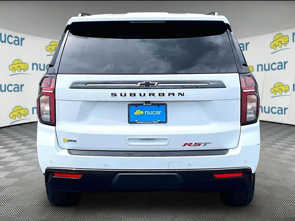2021 Chevrolet Suburban RST