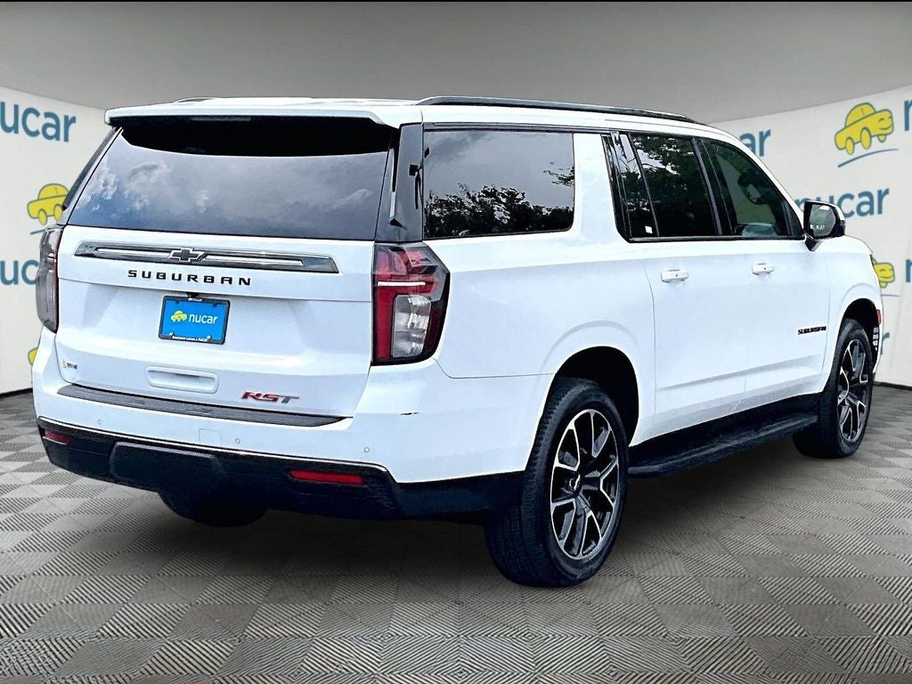 2021 Chevrolet Suburban RST
