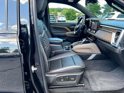 2025 GMC Canyon Denali