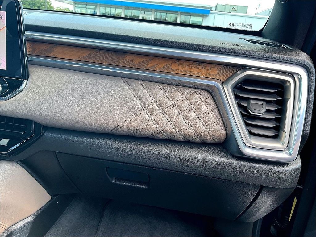 2025 GMC Canyon Denali