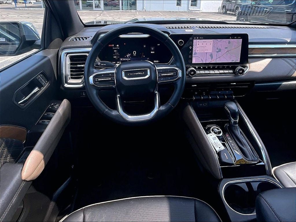 2025 GMC Canyon Denali