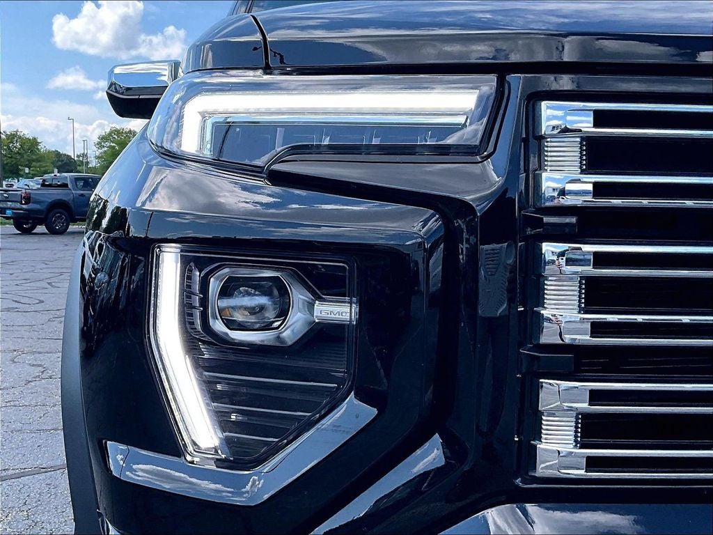 2025 GMC Canyon Denali