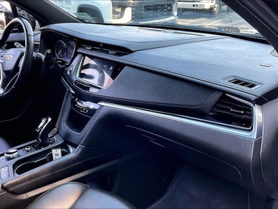 2024 Cadillac XT6 Luxury