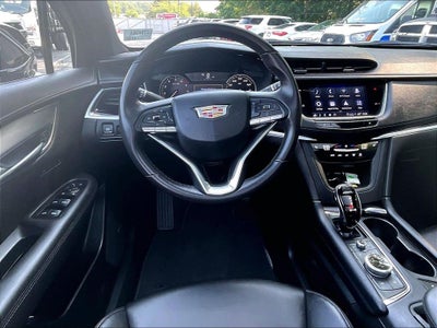 2024 Cadillac XT6 Luxury