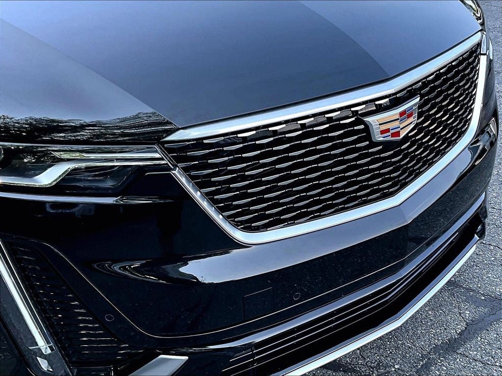2024 Cadillac XT6 Luxury