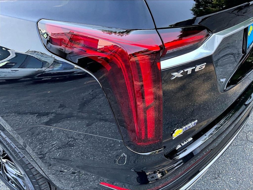 2024 Cadillac XT6 Luxury