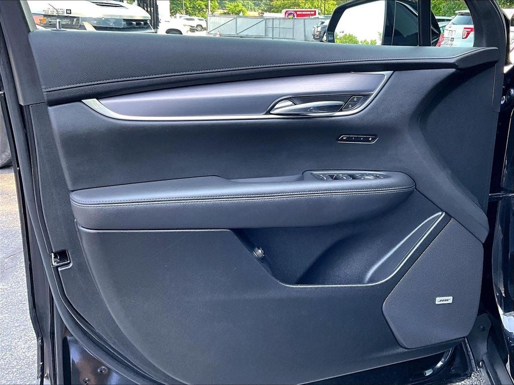 2024 Cadillac XT6 Luxury