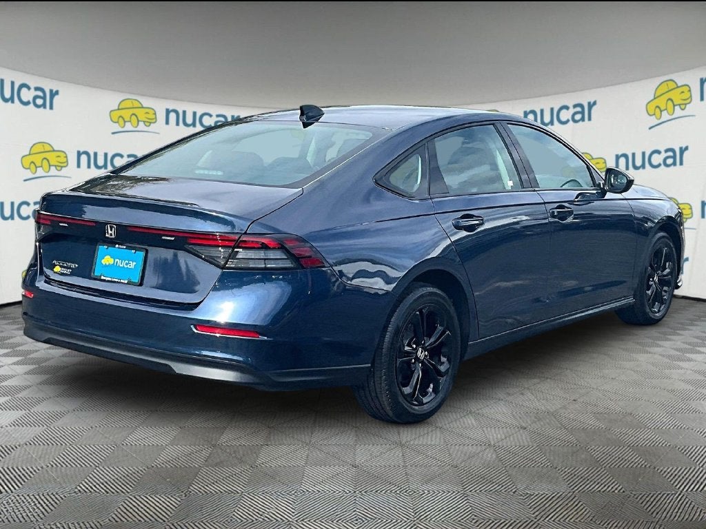 2025 Honda Accord SE