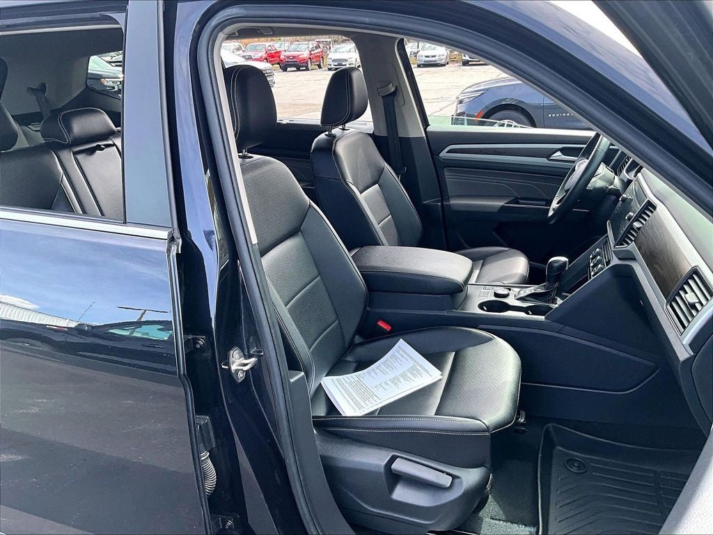 2021 Volkswagen Atlas 3.6L V6 SE w/Technology