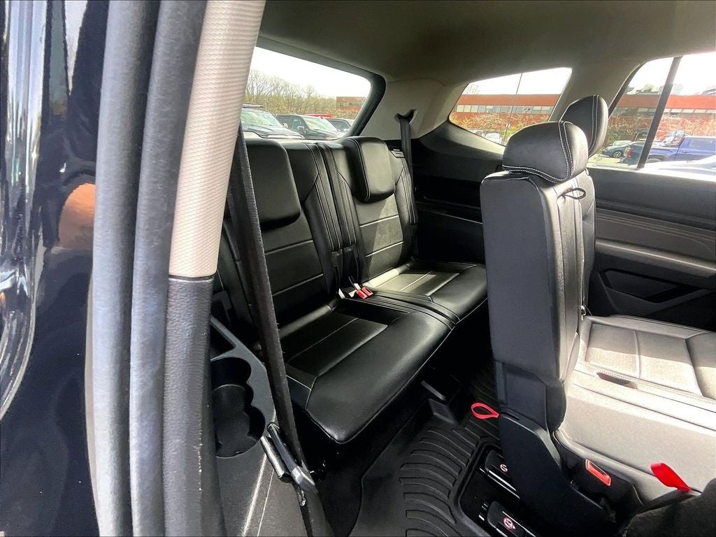 2021 Volkswagen Atlas 3.6L V6 SE w/Technology
