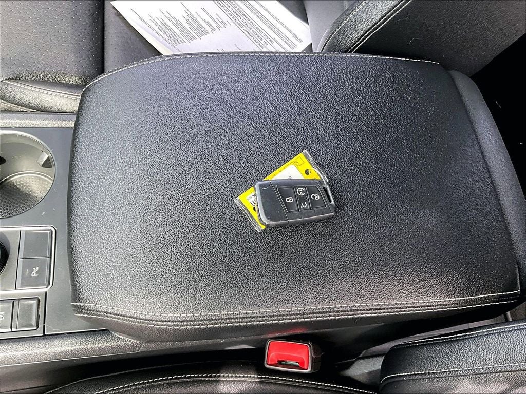 2021 Volkswagen Atlas 3.6L V6 SE w/Technology