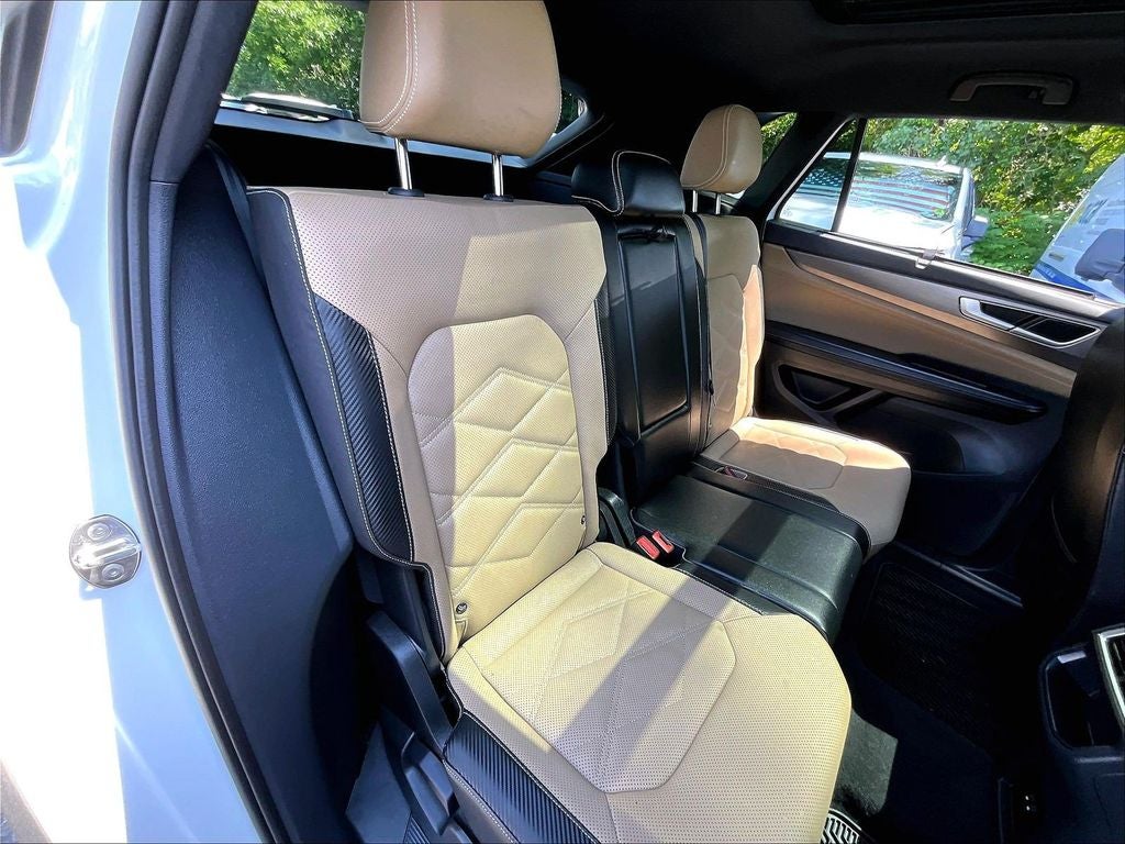 2024 Volkswagen Atlas Cross Sport 2.0T SE w/Technology