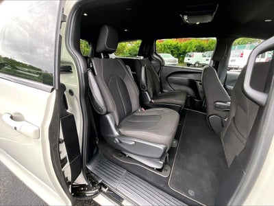 2021 Chrysler Pacifica Hybrid Touring