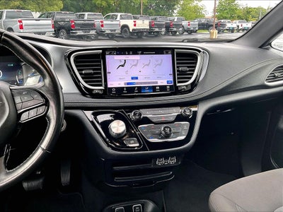 2021 Chrysler Pacifica Hybrid Touring