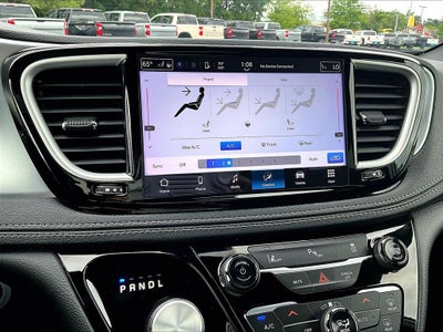 2021 Chrysler Pacifica Hybrid Touring